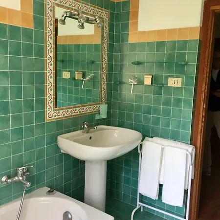 Cascina Eremo Villa *